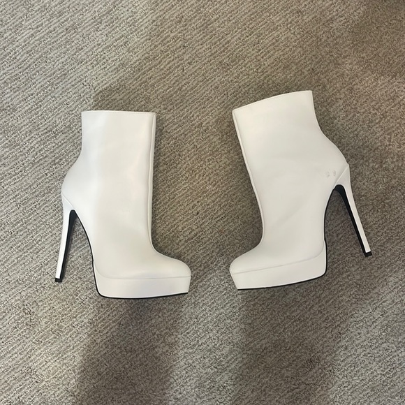 High Heel Boots (White) - Picture 1 of 1